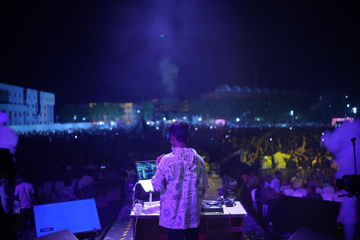 Aurastic on stage